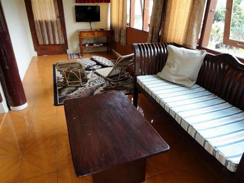 Villa Tunas Alam Mutiara Puncak Exterior foto