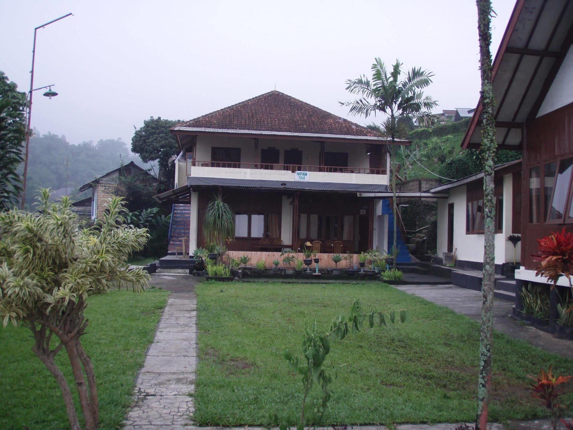 Villa Tunas Alam Mutiara Puncak Exterior foto